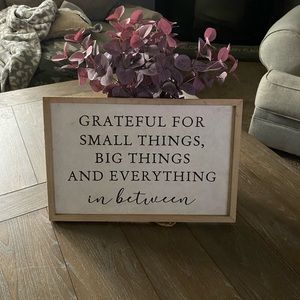 Wall decor sign